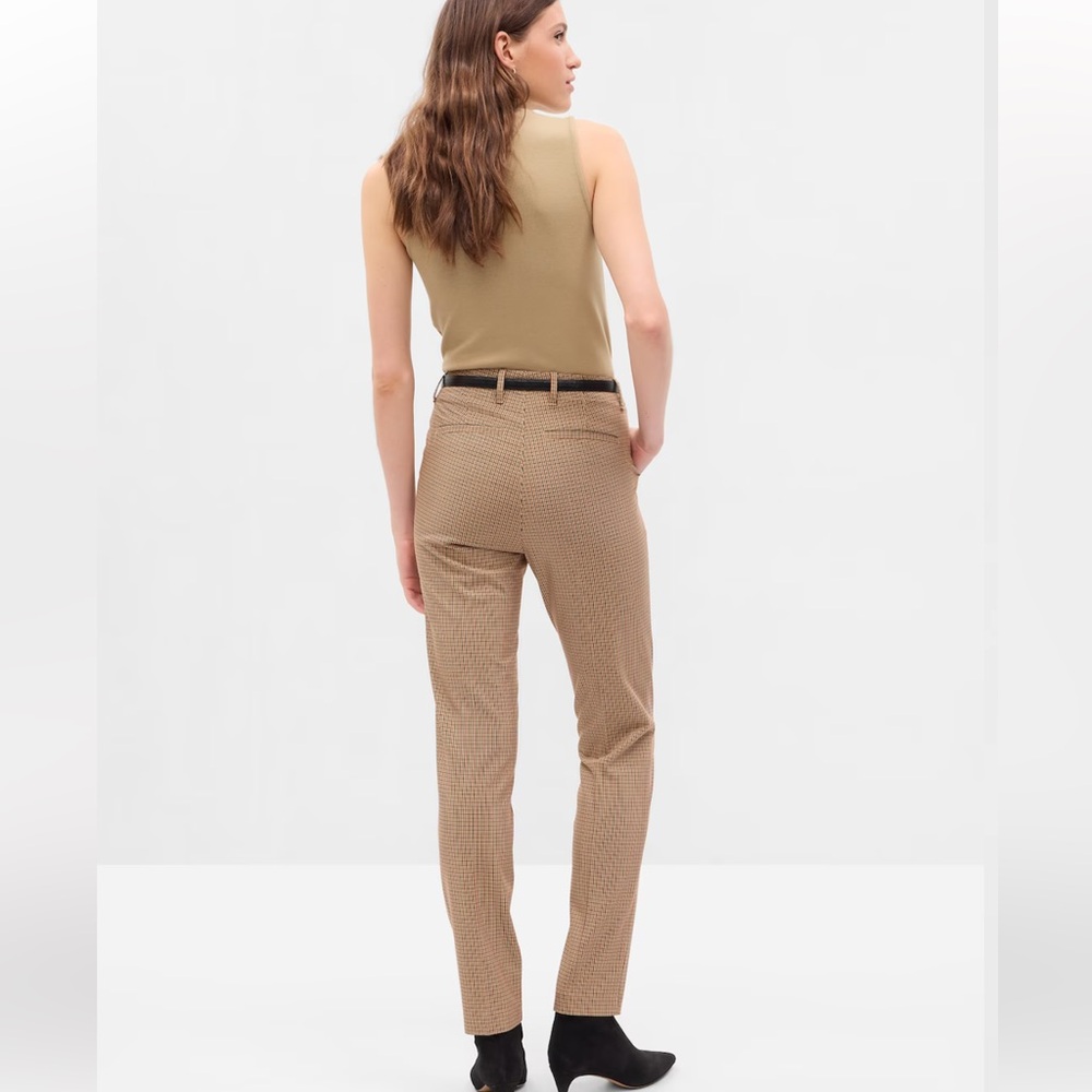 GAP Mid Rise Downtown Trousers